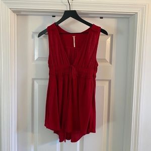 FREE PEOPLE  never worn read front tie, loose tank
